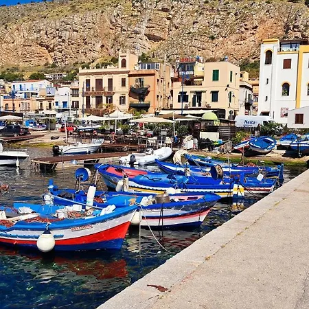 Lejlighed Mondello Manick Mare *