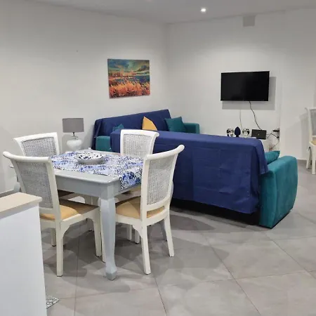 Mondello Manick Mare Apartment