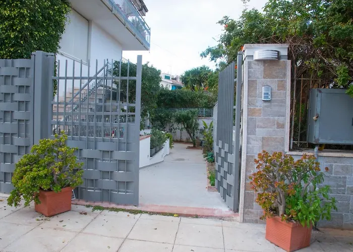 Mondello Manick Mare