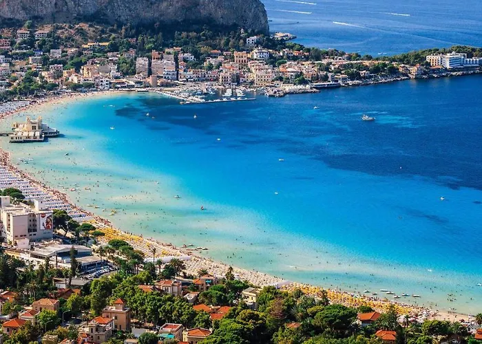 Mondello Manick Mare 公寓