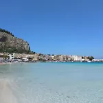 Mondello Manick Mare * パレルモ